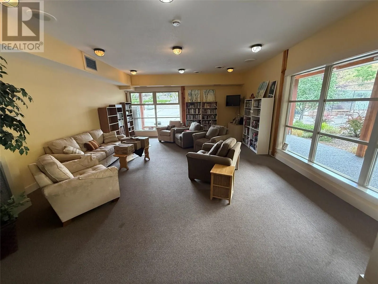 7760 Okanagan Landing Road Unit# 126