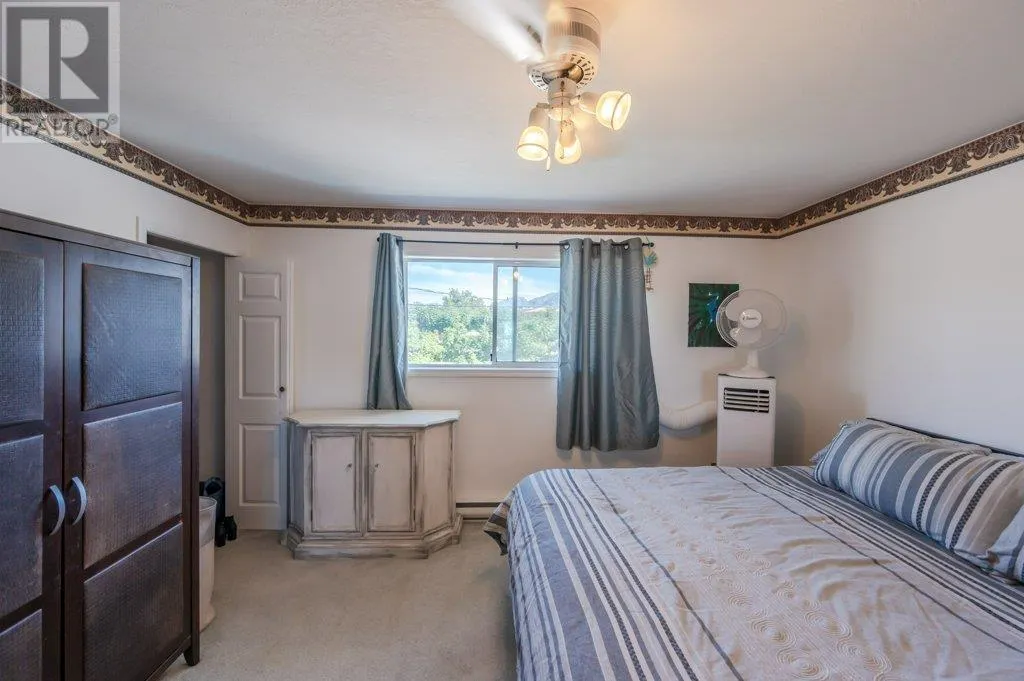 20 CACTUS Crescent