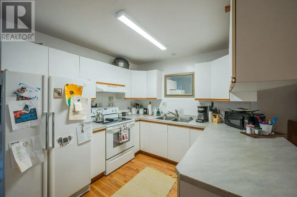20 CACTUS Crescent