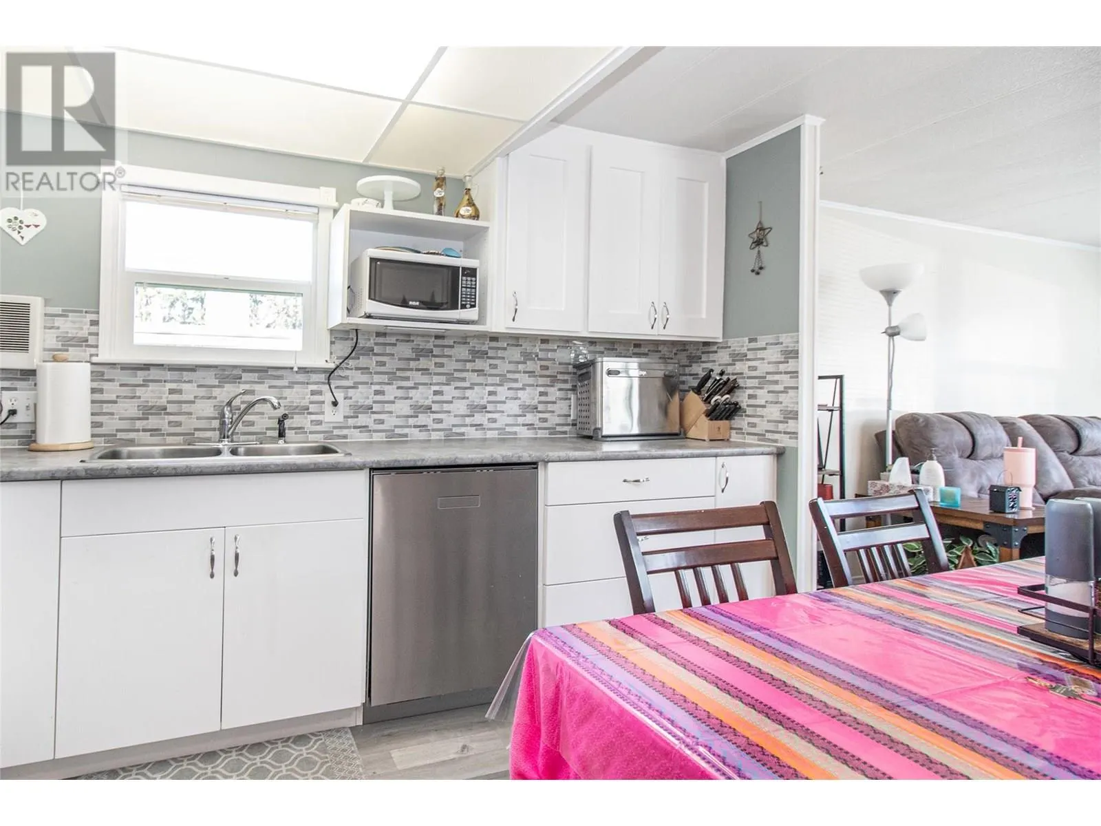 3591 Old Vernon Road Unit# 203