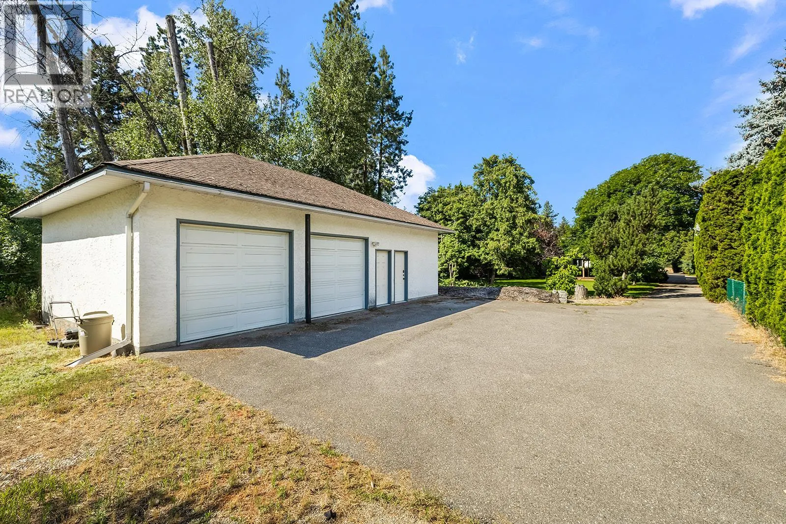 2595 MAQUINNA Road