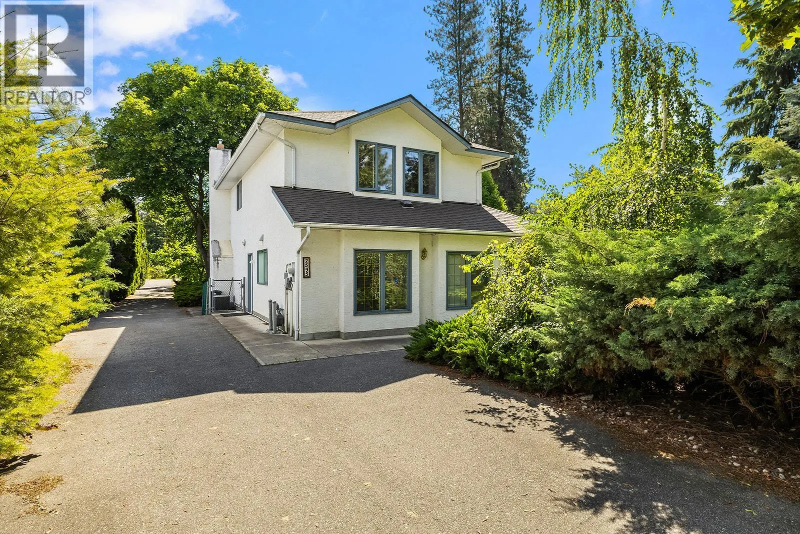 2595 MAQUINNA Road
