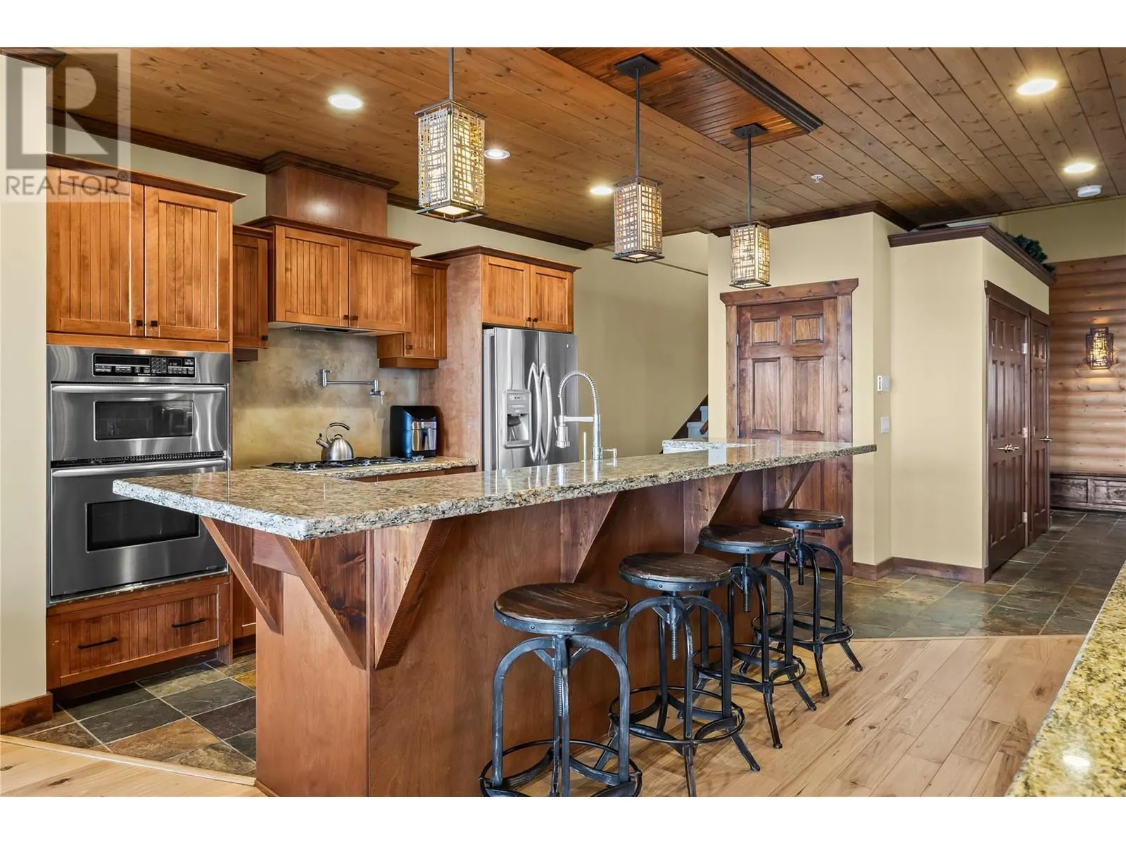 7360 Porcupine Road Unit# 7