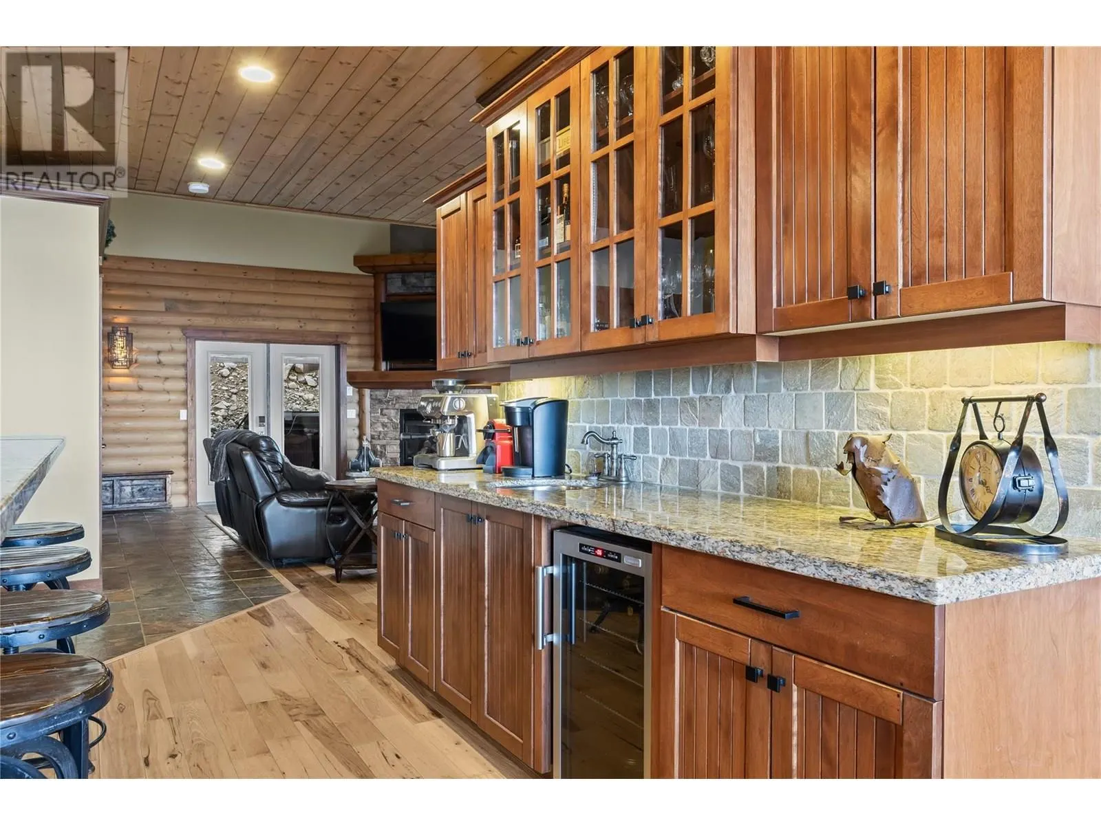 7360 Porcupine Road Unit# 7