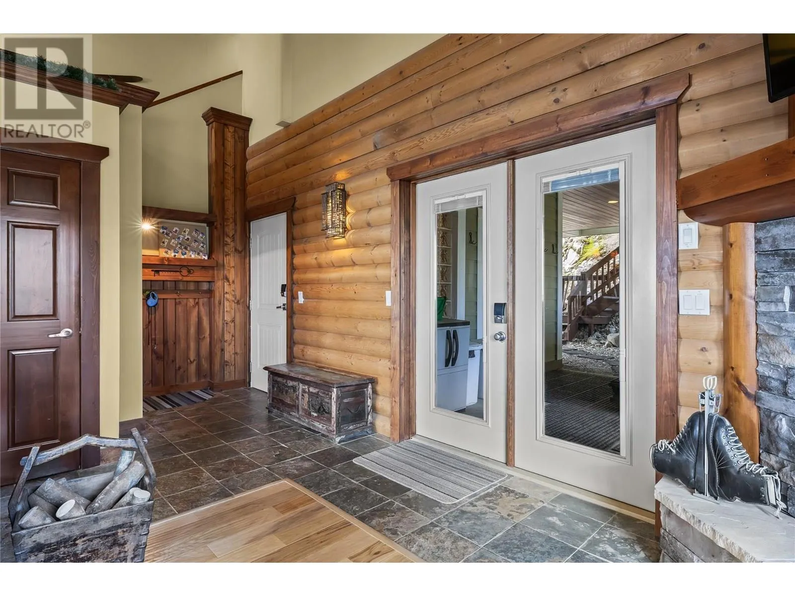 7360 Porcupine Road Unit# 7