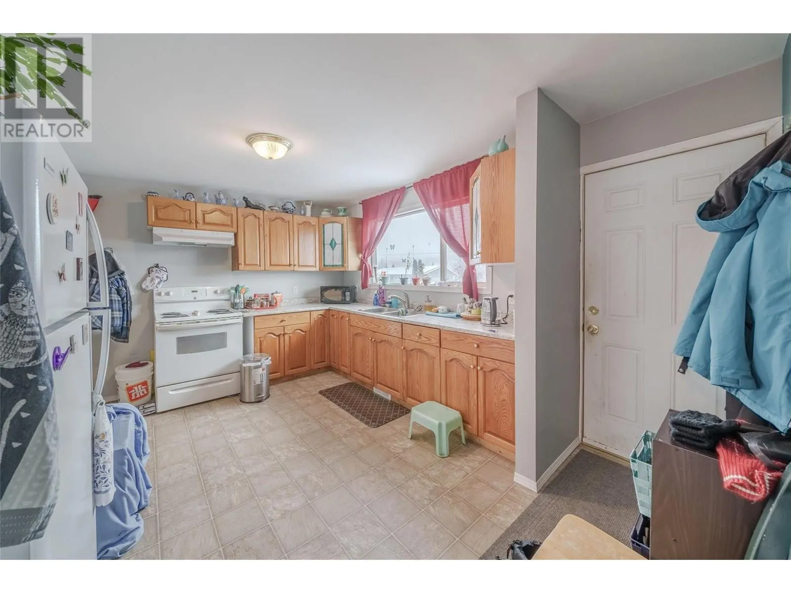 1504 Carson Road