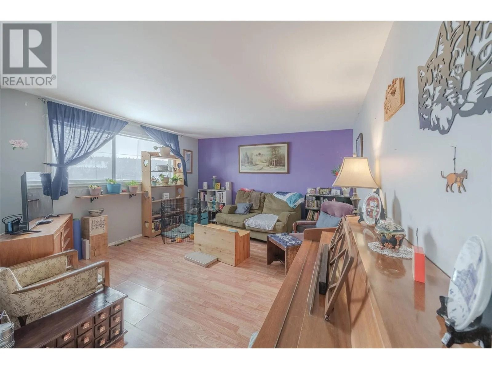 1504 Carson Road