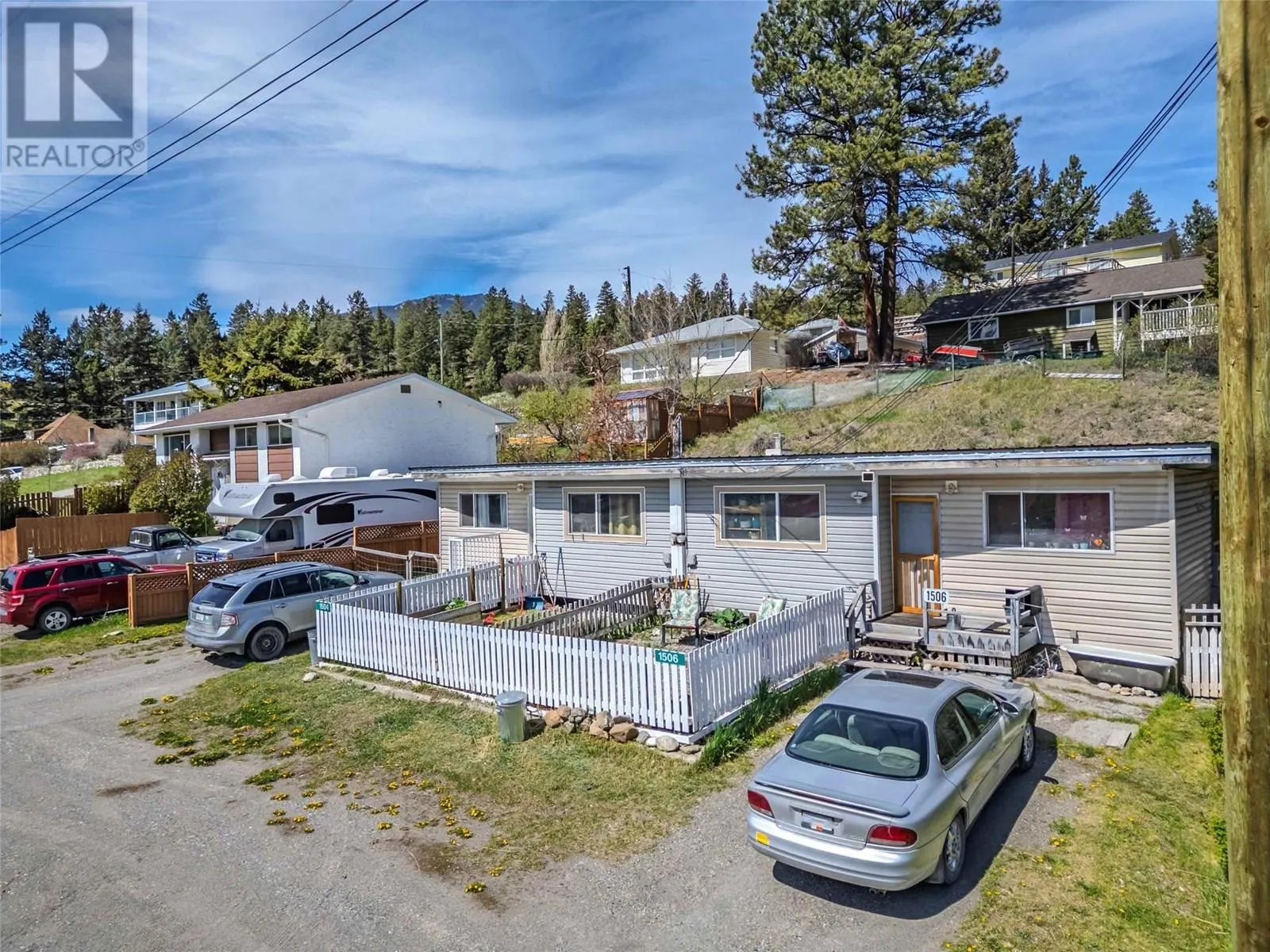 1504 Carson Road