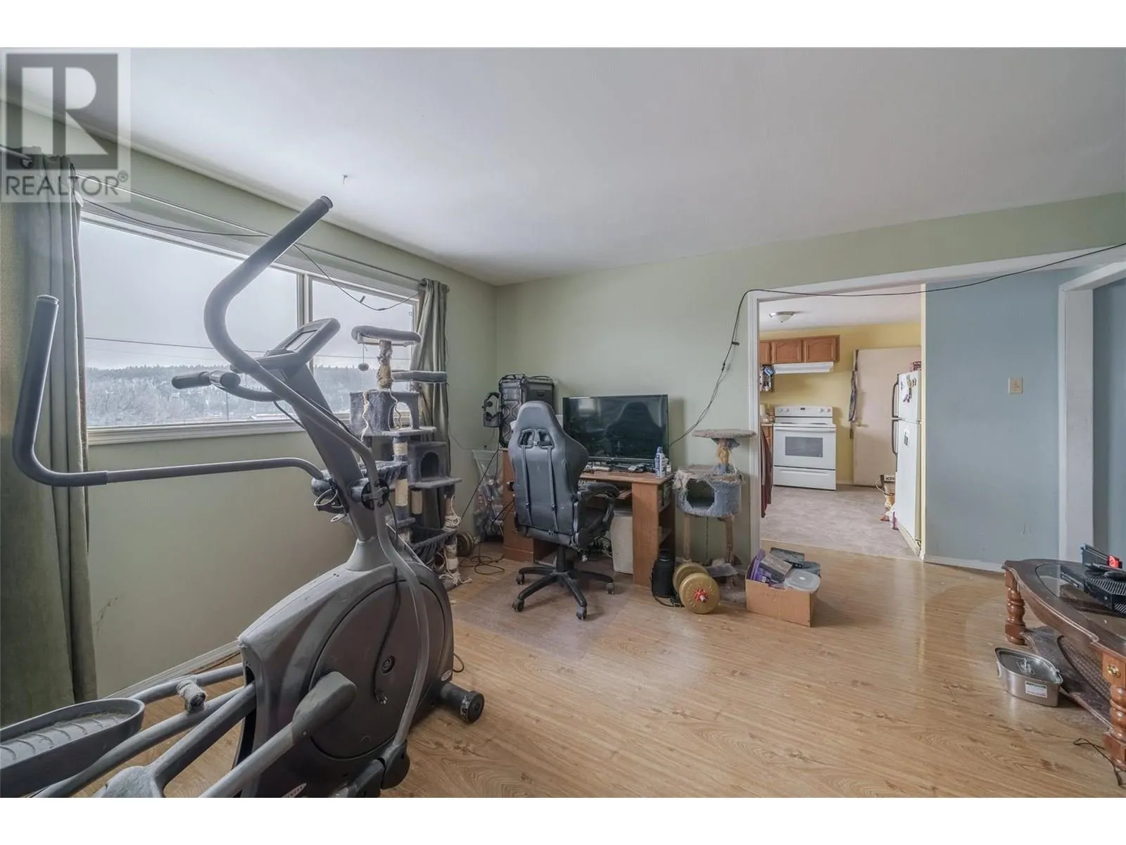 1504 Carson Road
