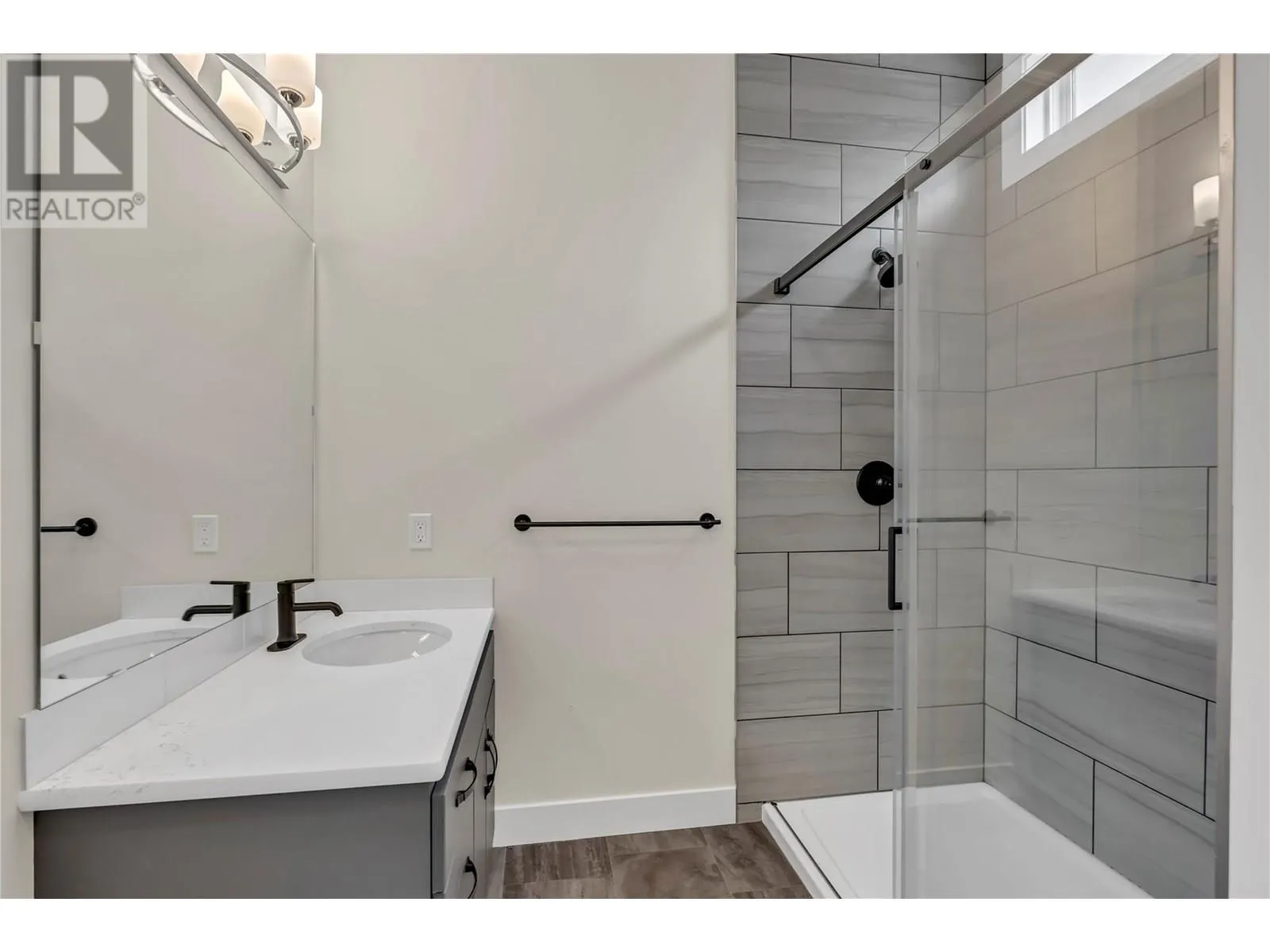 1118 Middle Bench Road Unit# 10