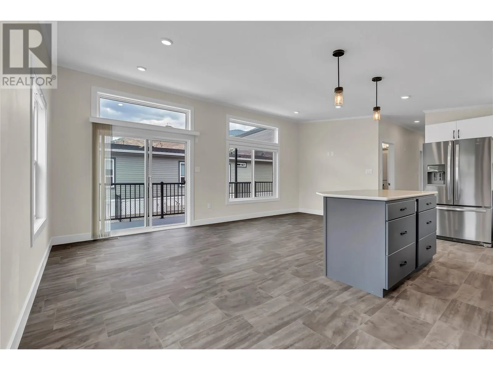 1118 Middle Bench Road Unit# 10