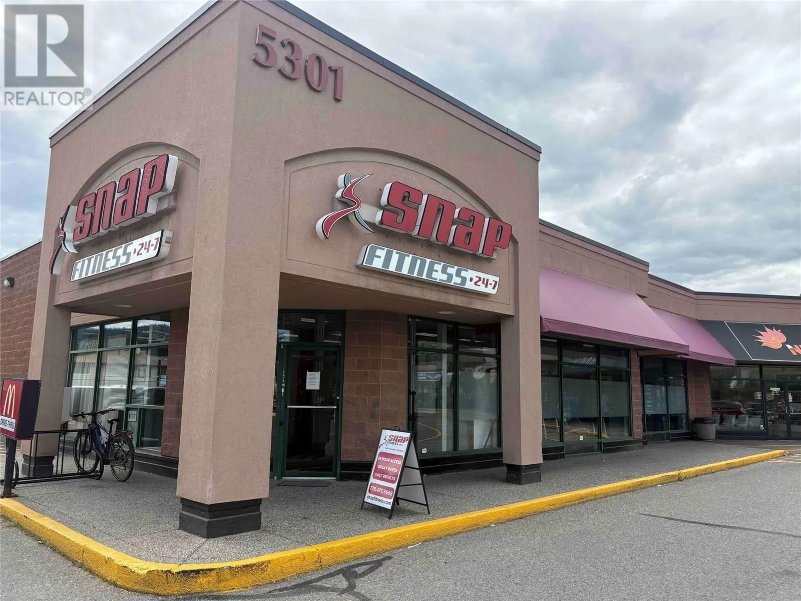 5301 25th Avenue Unit# 103