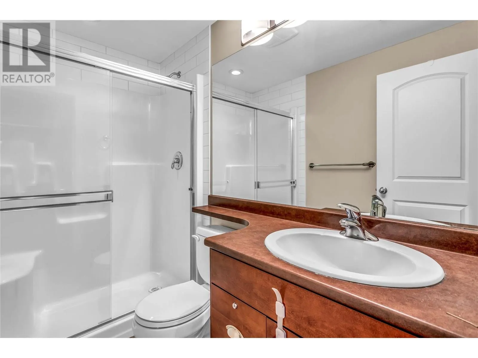 1990 Upper Sundance Drive Unit# 3215