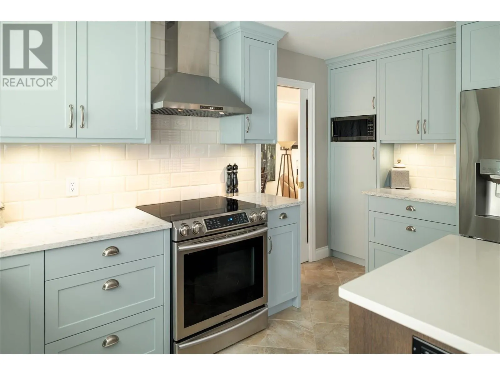 3553 INVERMERE Court