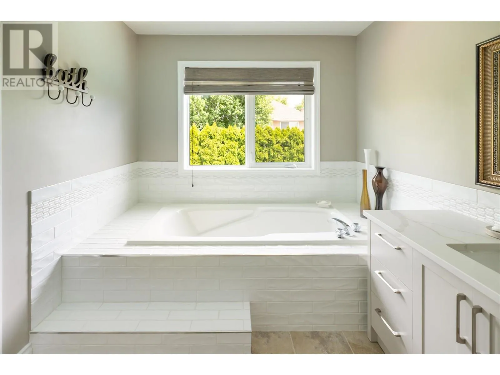 3553 INVERMERE Court