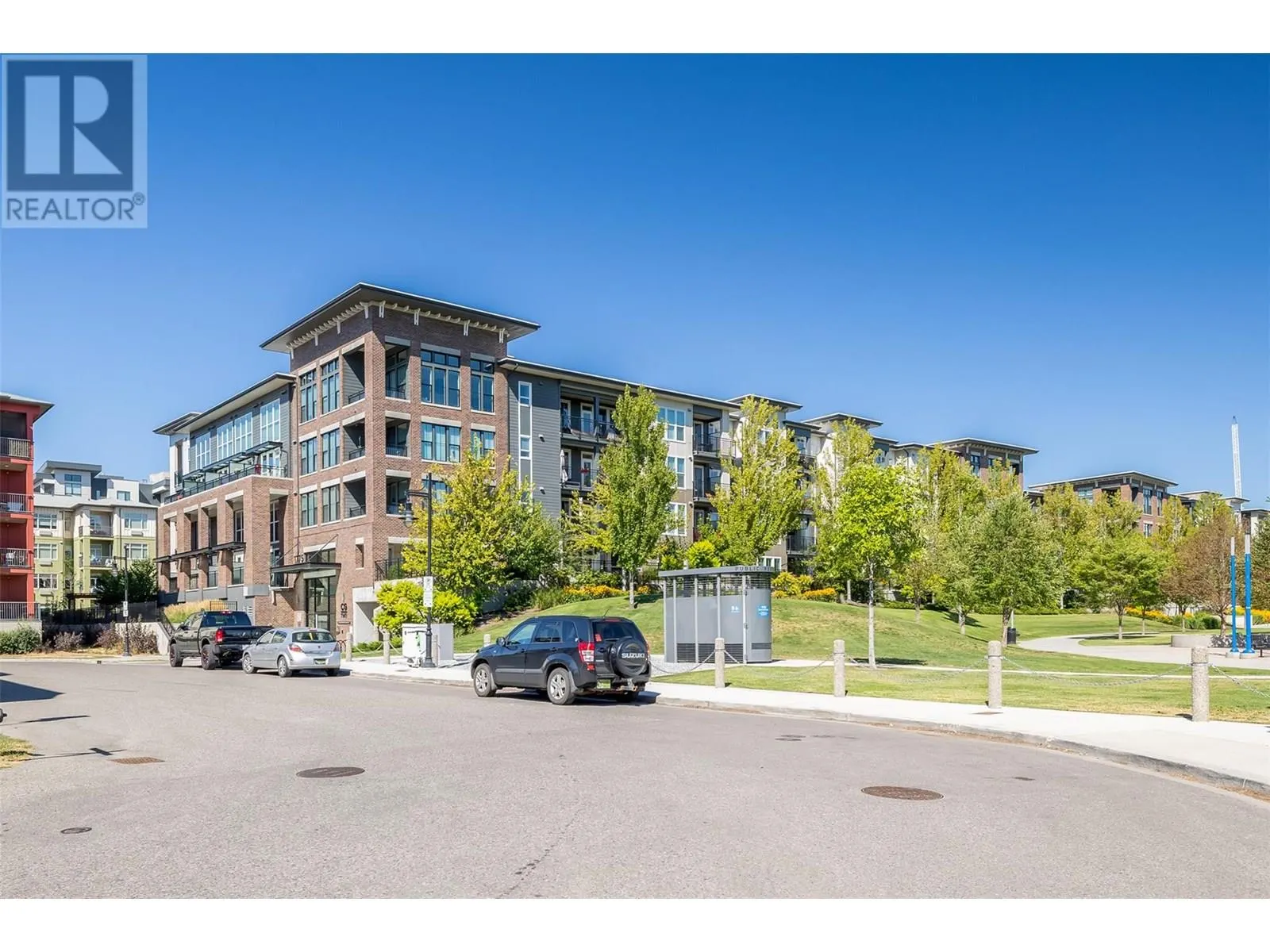 1775 Chapman Place Unit# 227