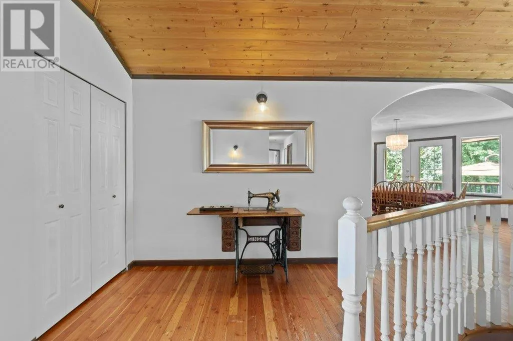 627 Grandview Bench Road SE