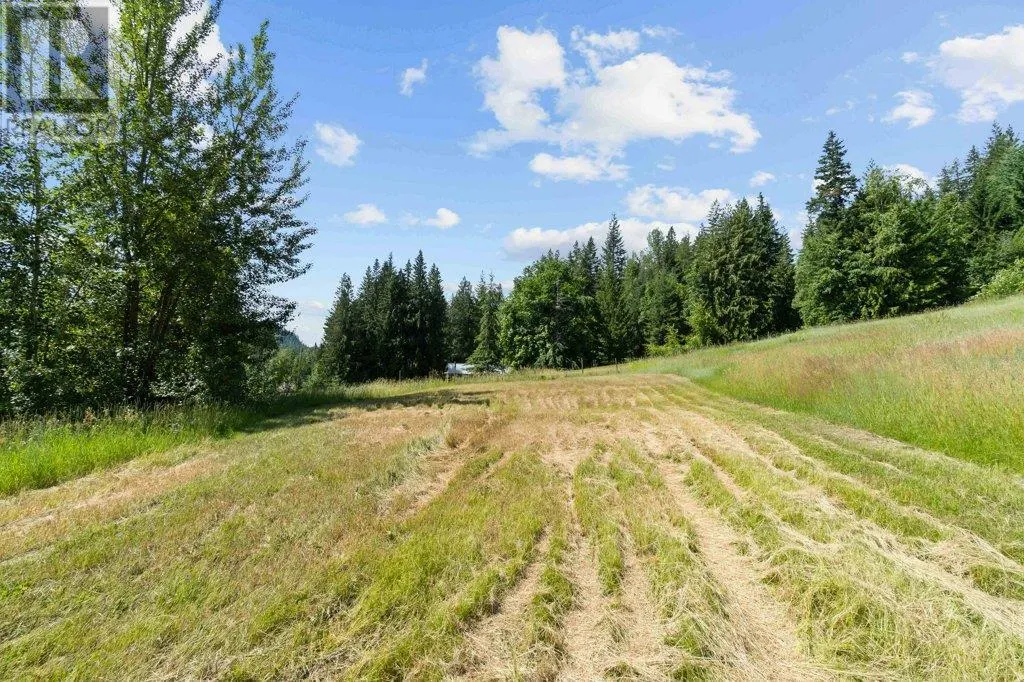 627 Grandview Bench Road SE