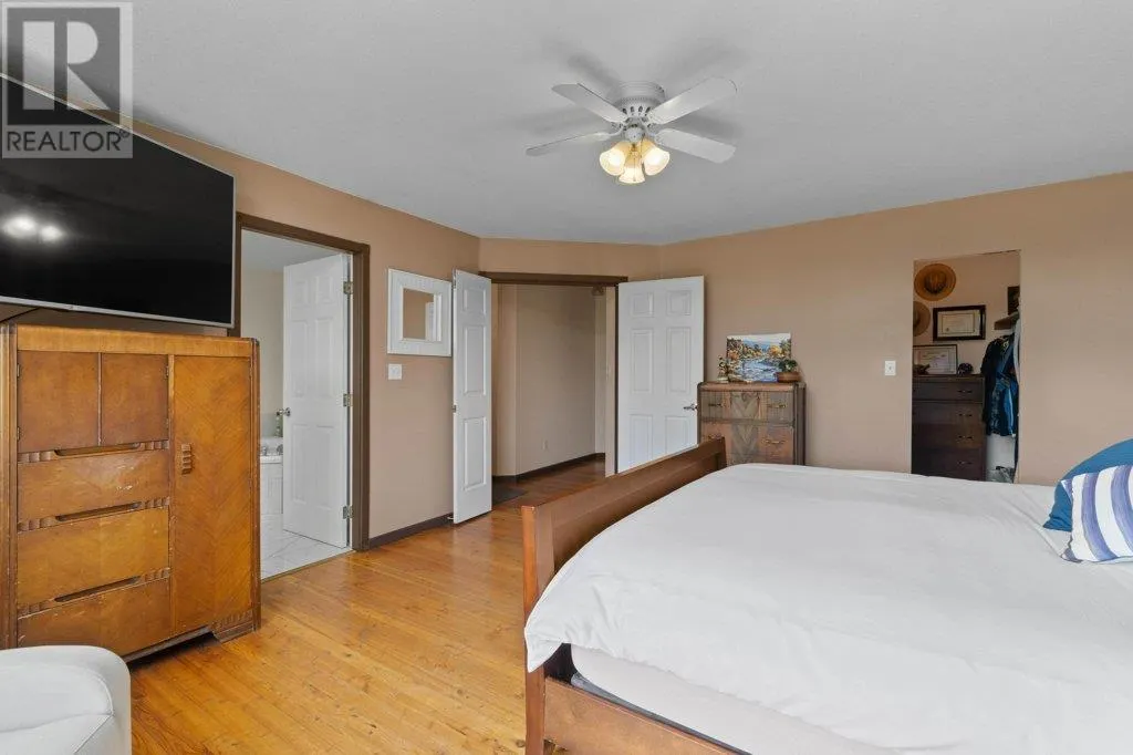 627 Grandview Bench Road SE