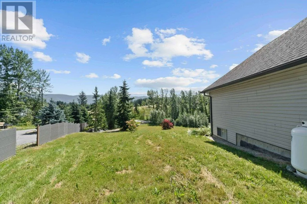 627 Grandview Bench Road SE