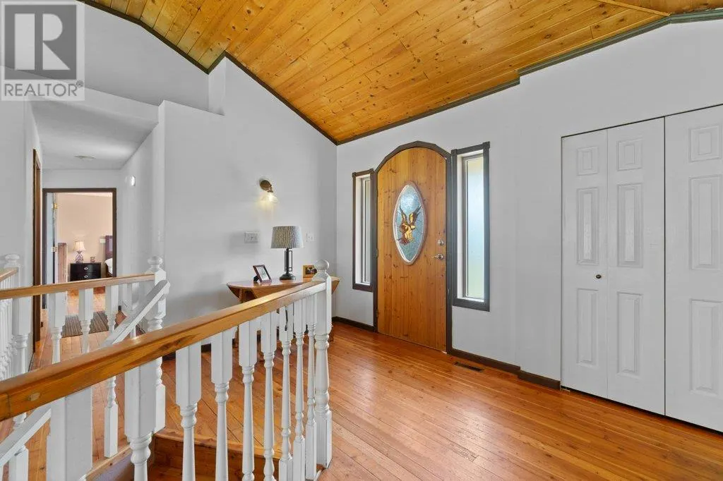 627 Grandview Bench Road SE