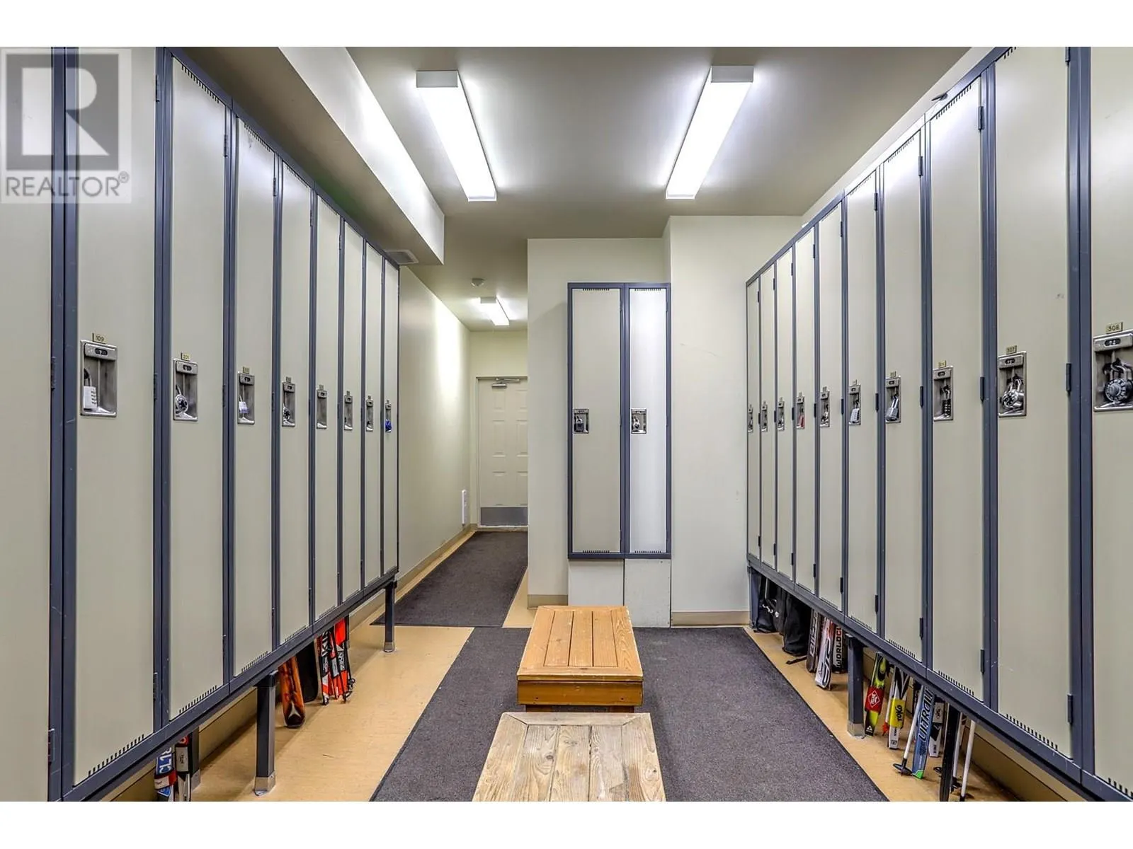 9802 Silver Star Road Unit# 306