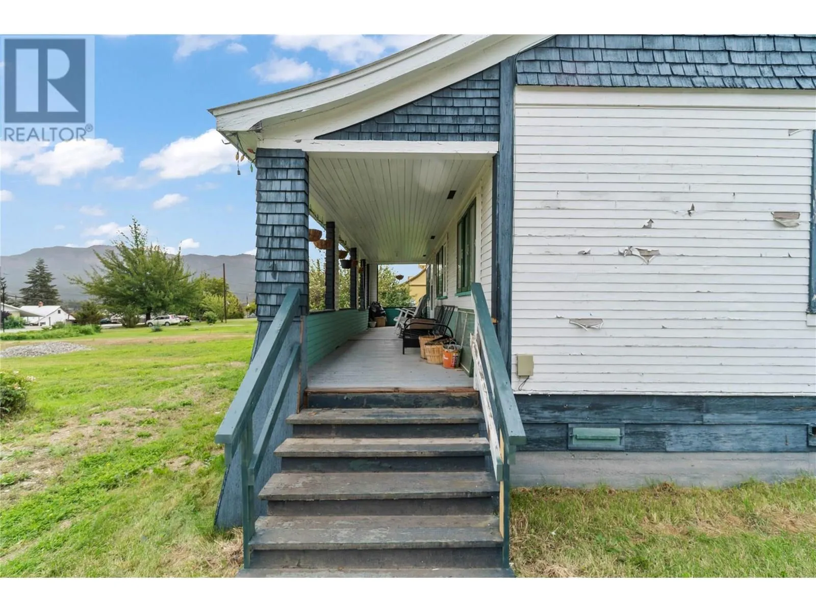 199 Cliff View Drive