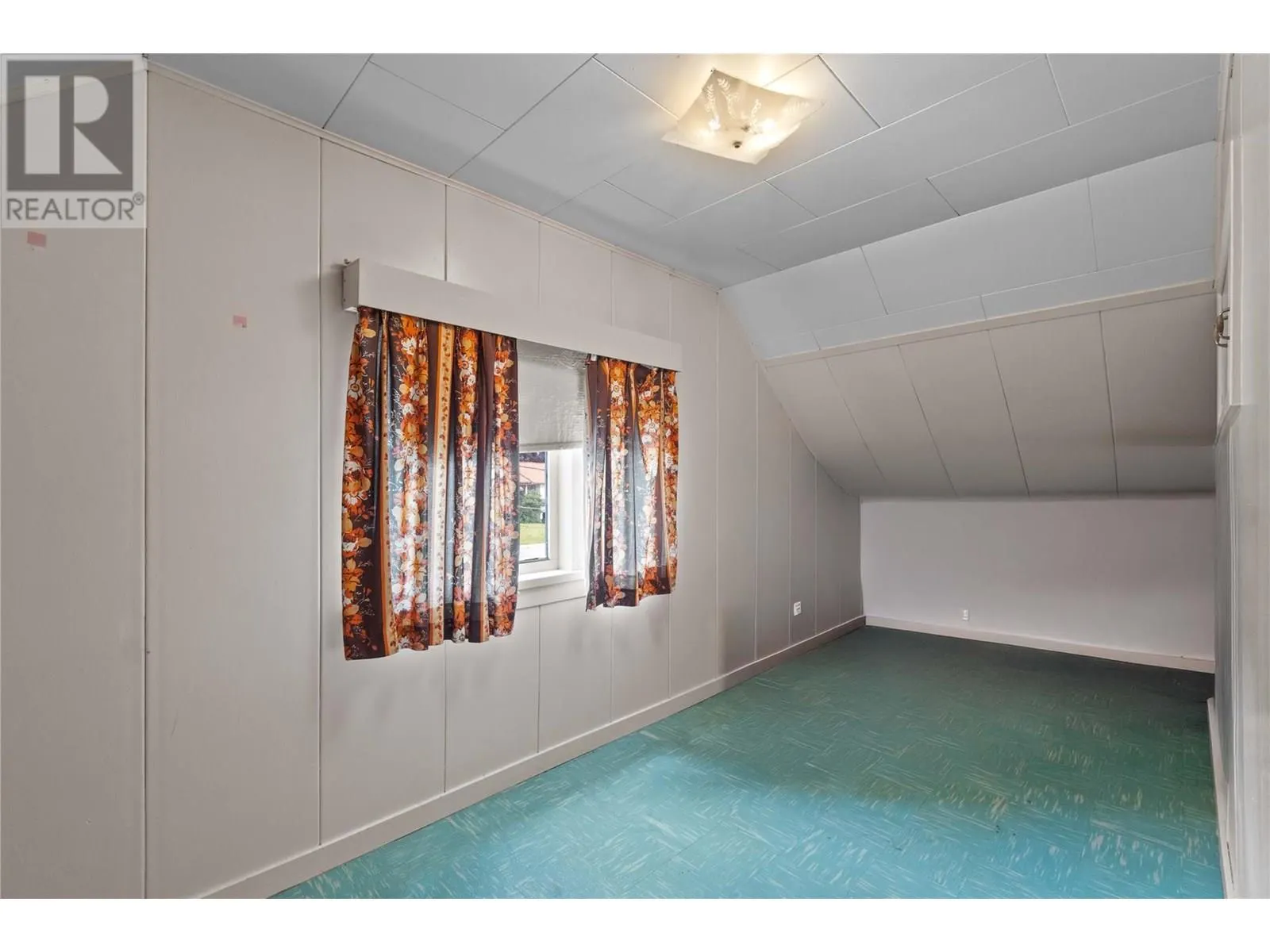 199 Cliff View Drive
