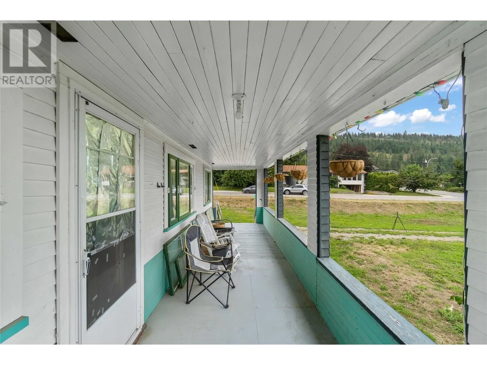 199 Cliff View Drive