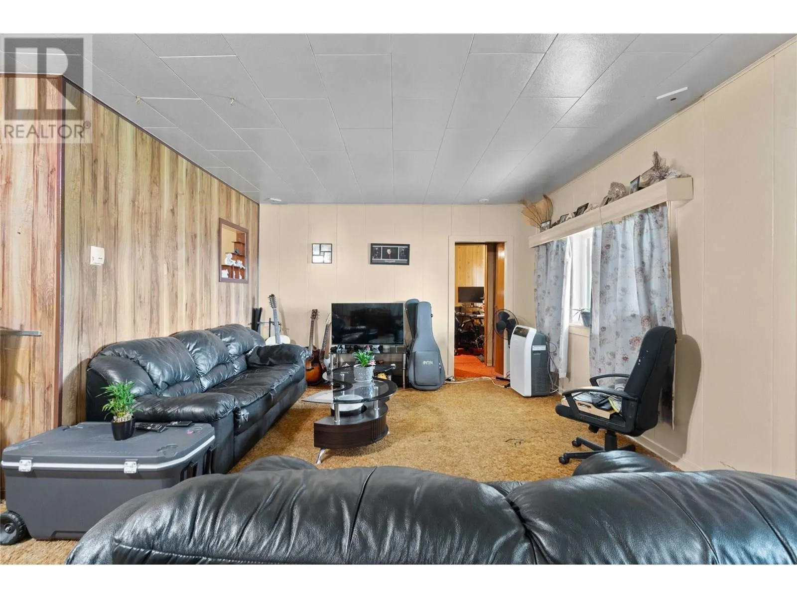 199 Cliff View Drive