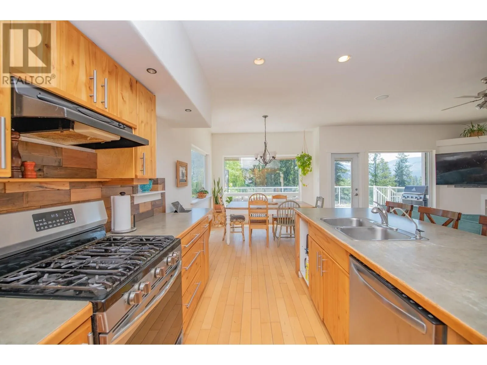 2567 Cedar Ridge Court