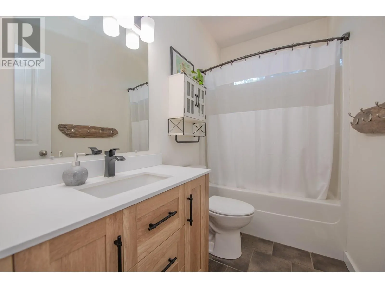 2567 Cedar Ridge Court