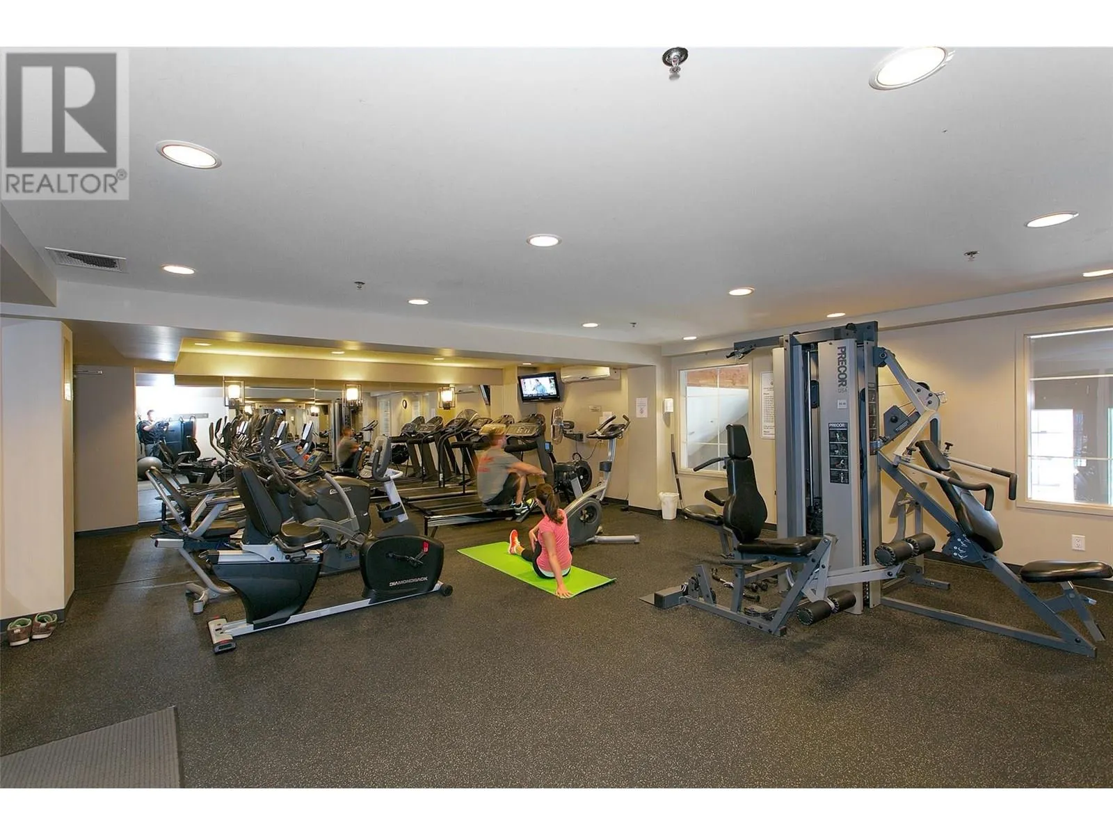 1075 Sunset Drive Unit# 1207