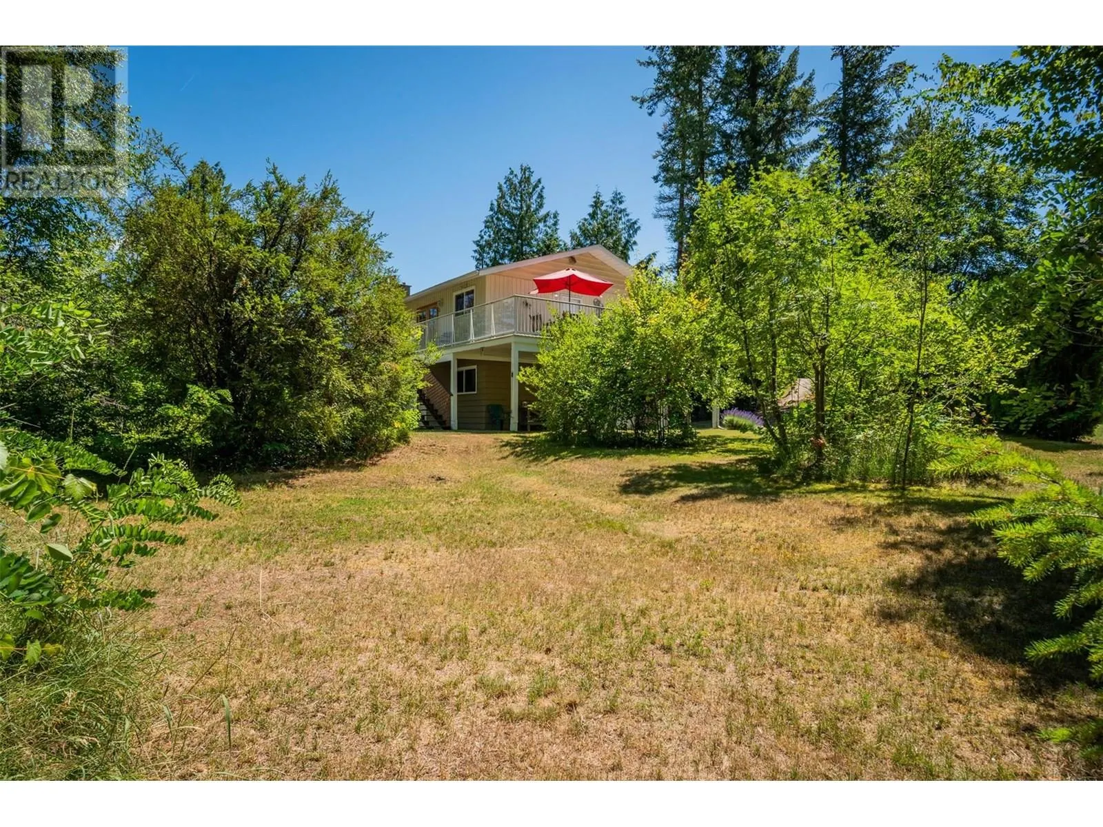 1669 Ridgewood Drive
