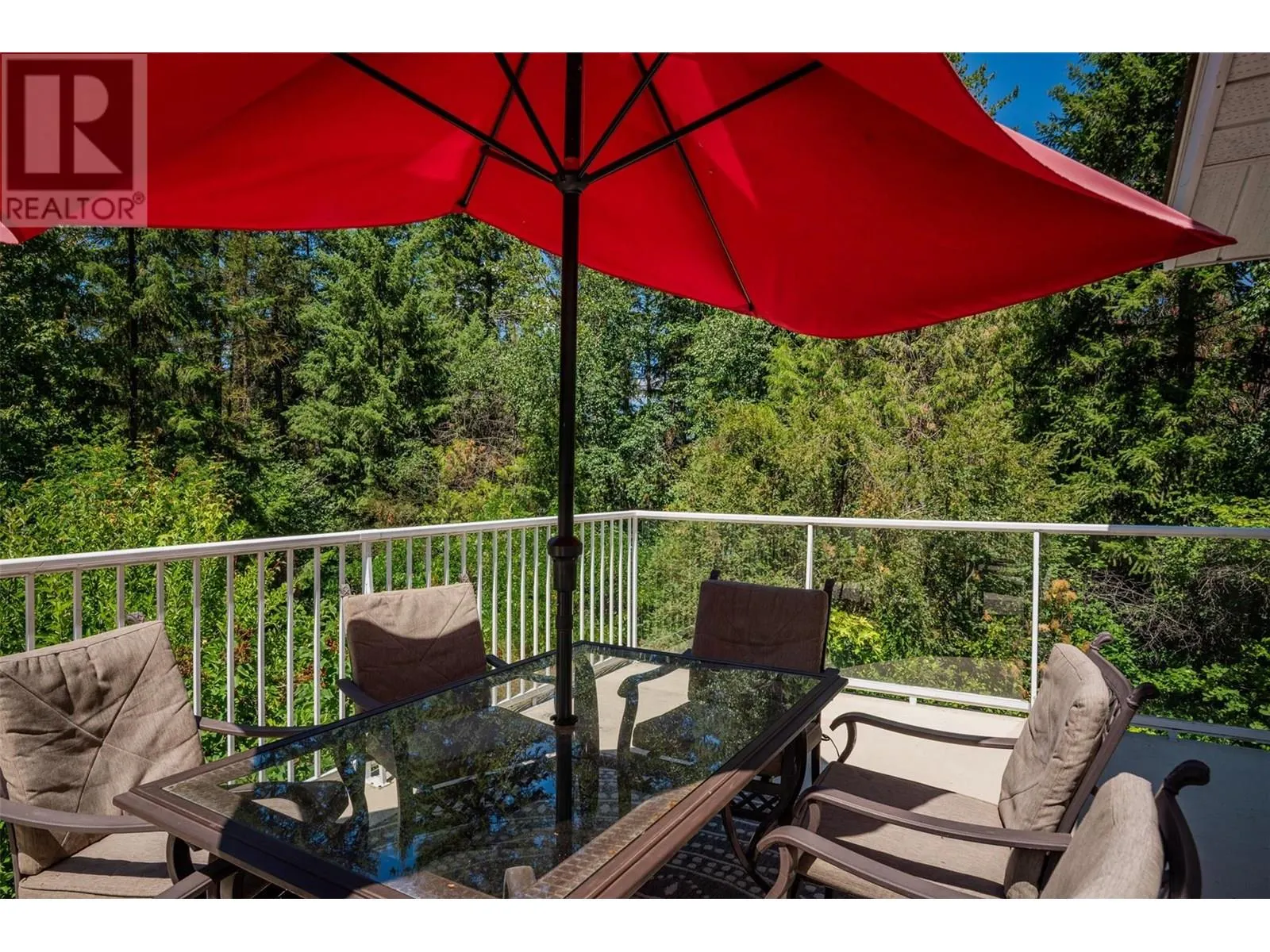 1669 Ridgewood Drive