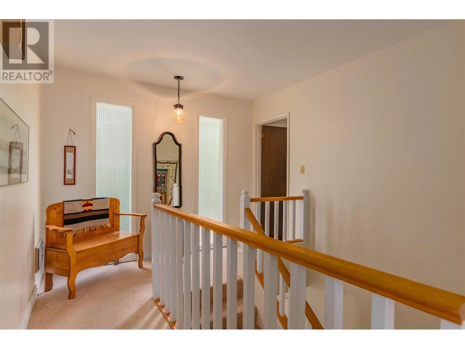 1669 Ridgewood Drive