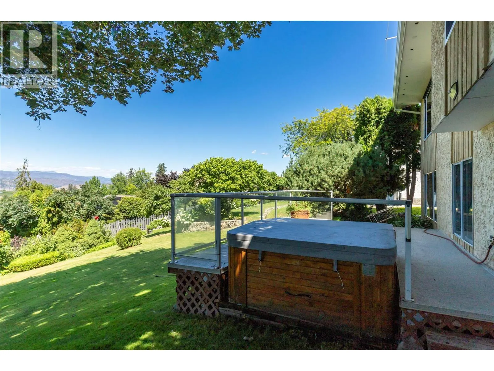 2300 Charleswood Drive
