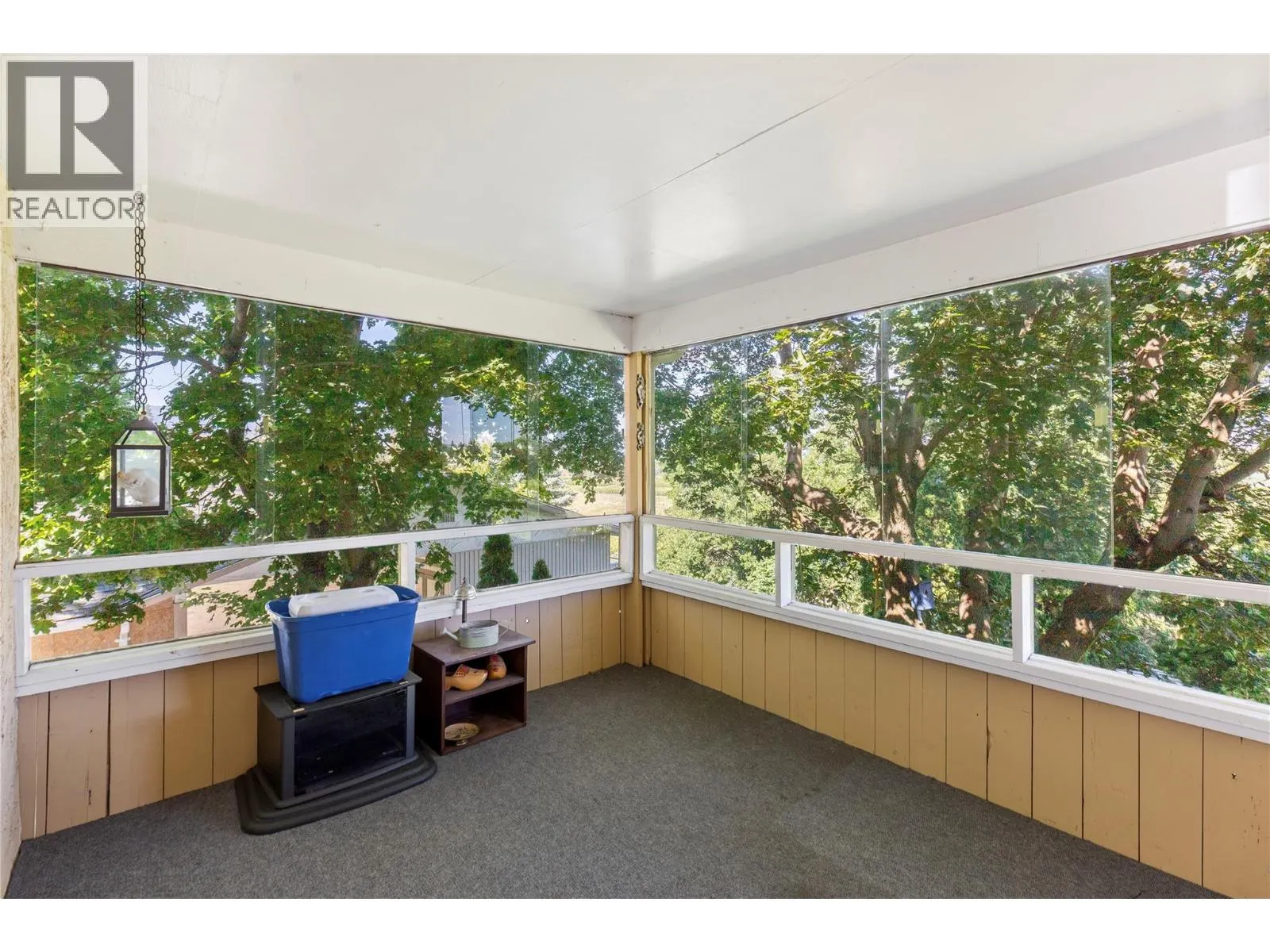 2300 Charleswood Drive