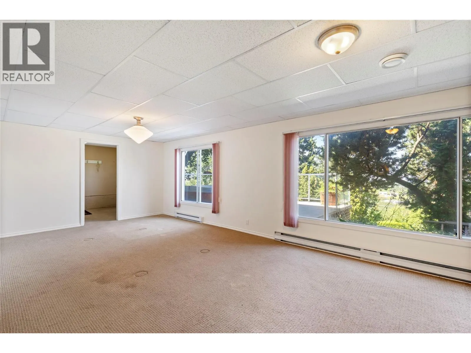 2300 Charleswood Drive