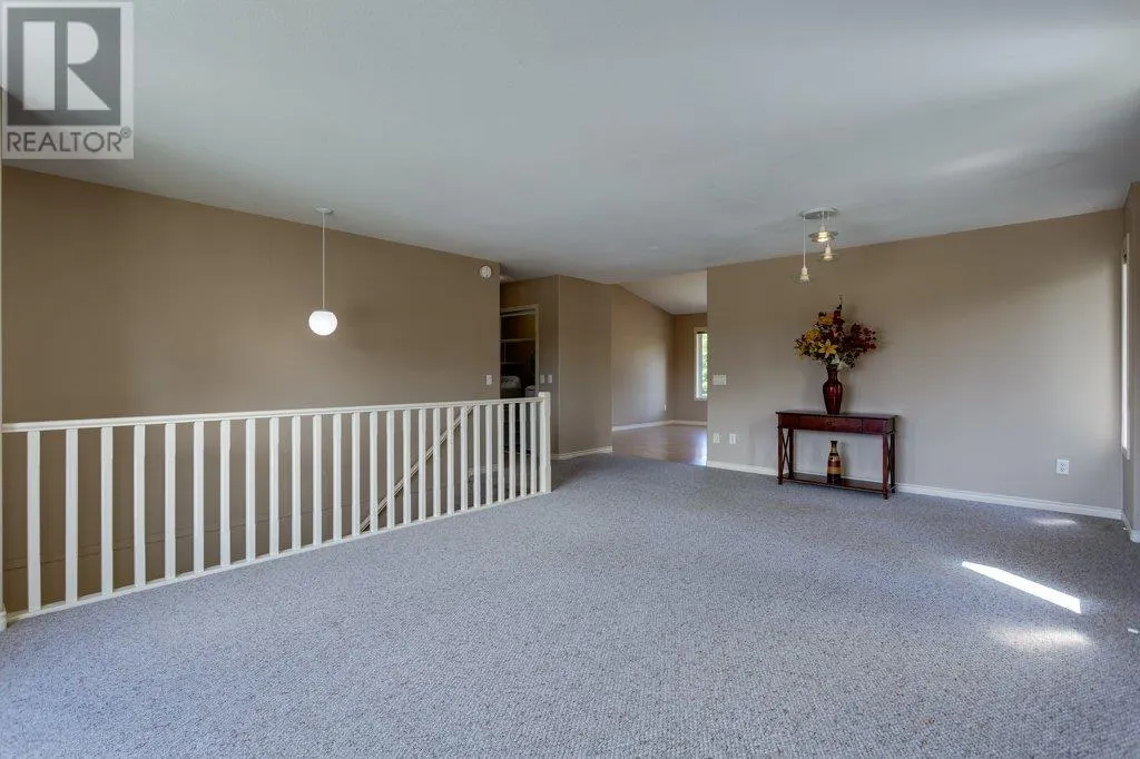 4541 Gordon Drive