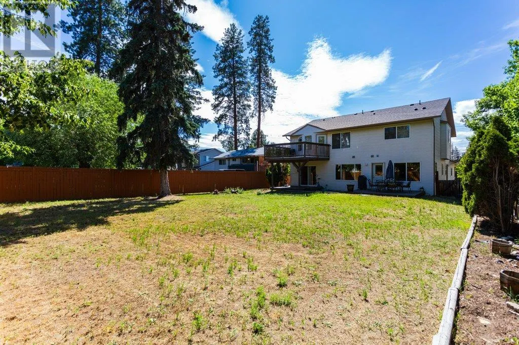 4541 Gordon Drive