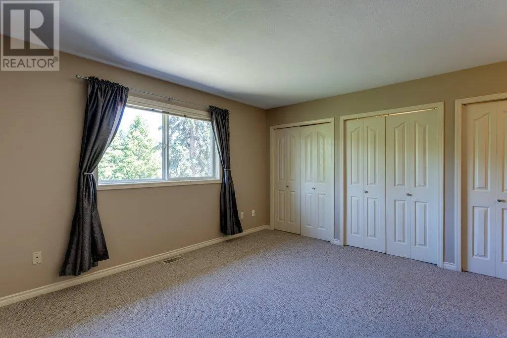 4541 Gordon Drive