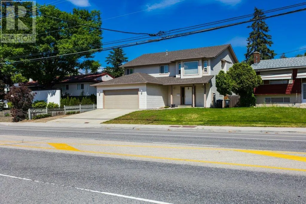 4541 Gordon Drive