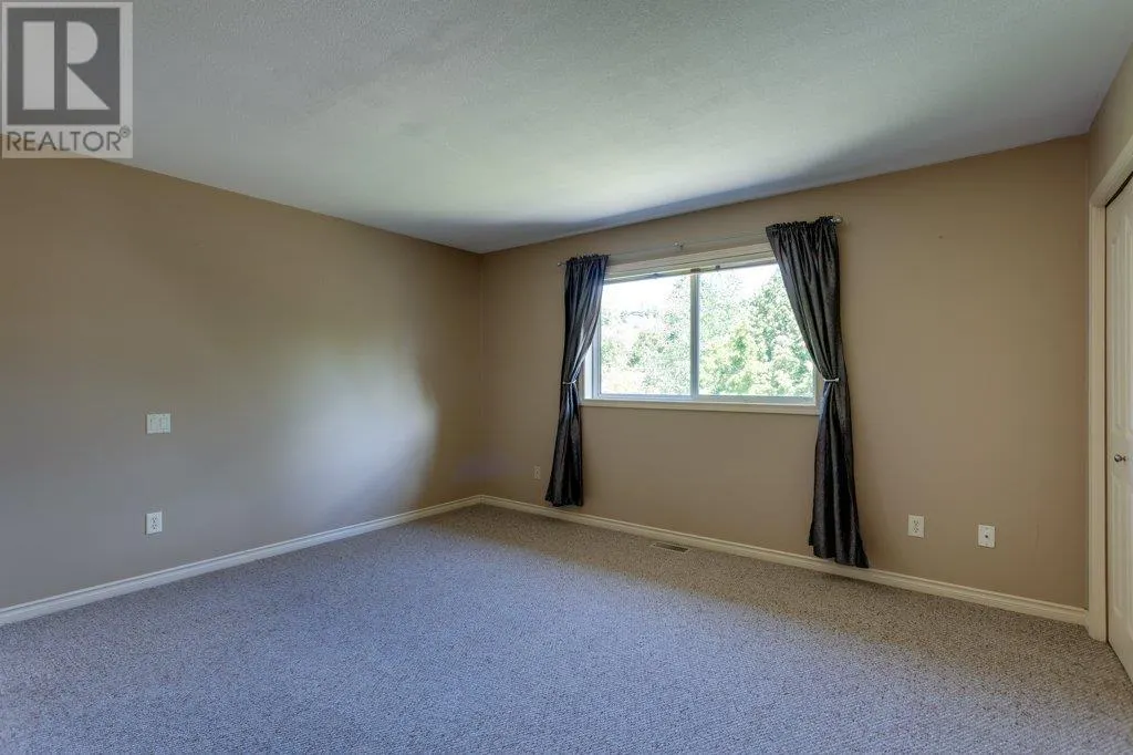 4541 Gordon Drive