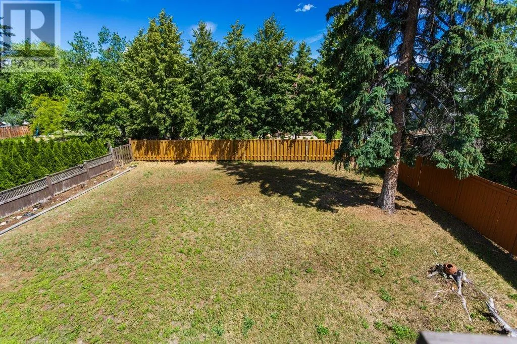 4541 Gordon Drive