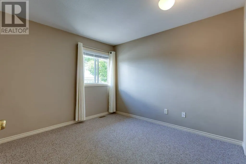4541 Gordon Drive