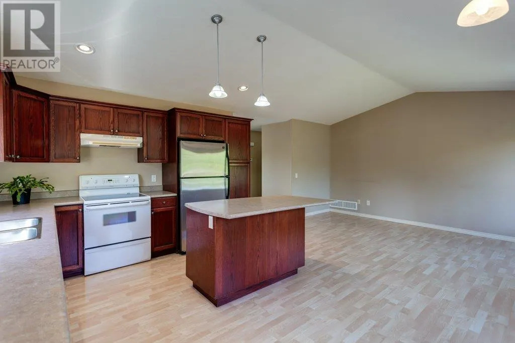 4541 Gordon Drive