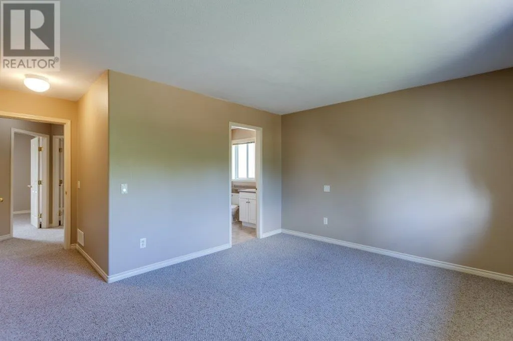 4541 Gordon Drive