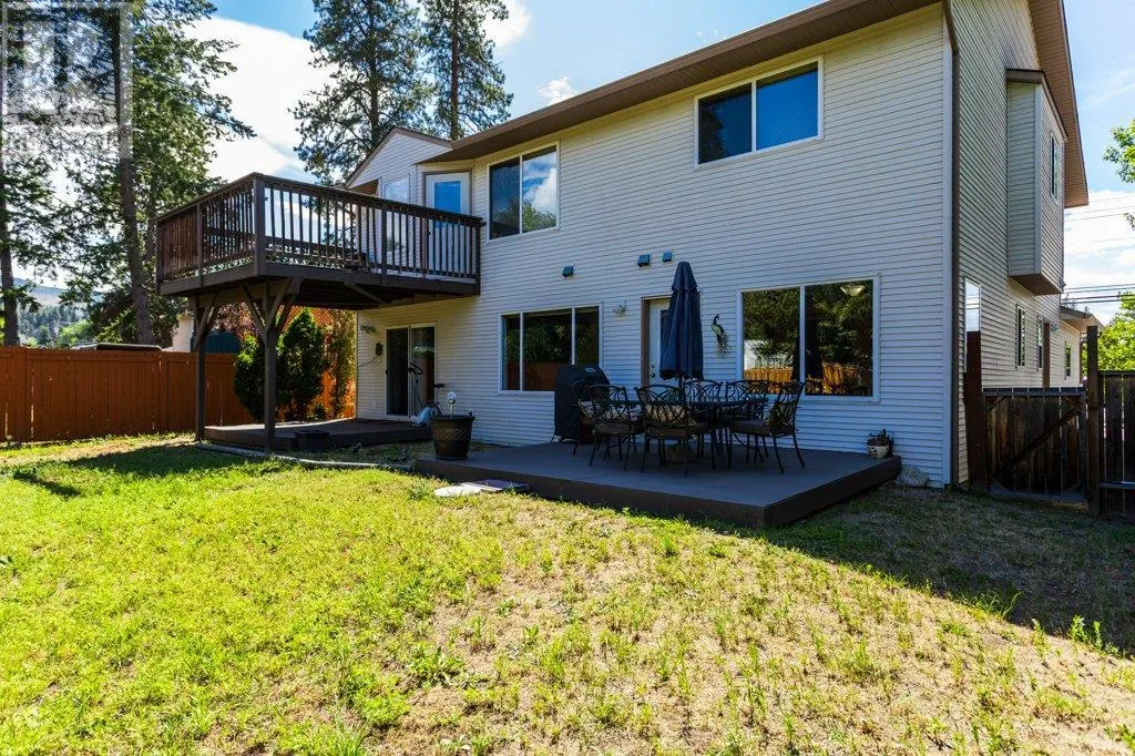 4541 Gordon Drive