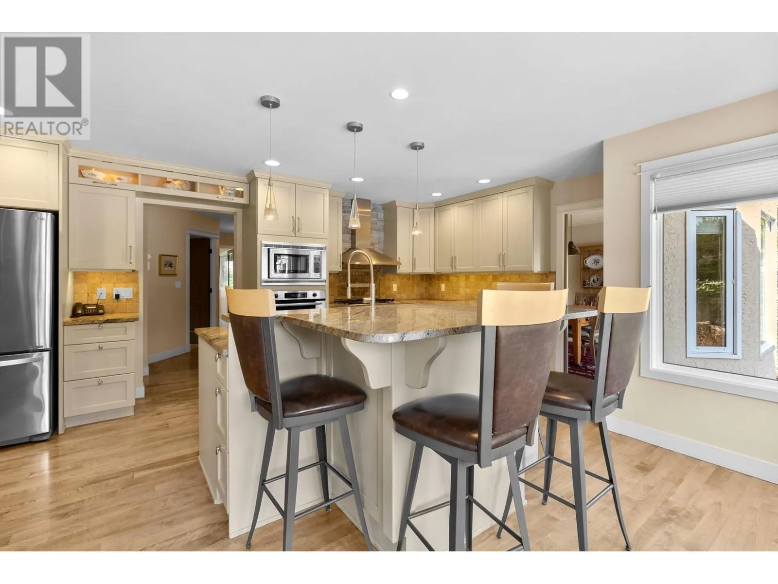 464 Cascia Drive